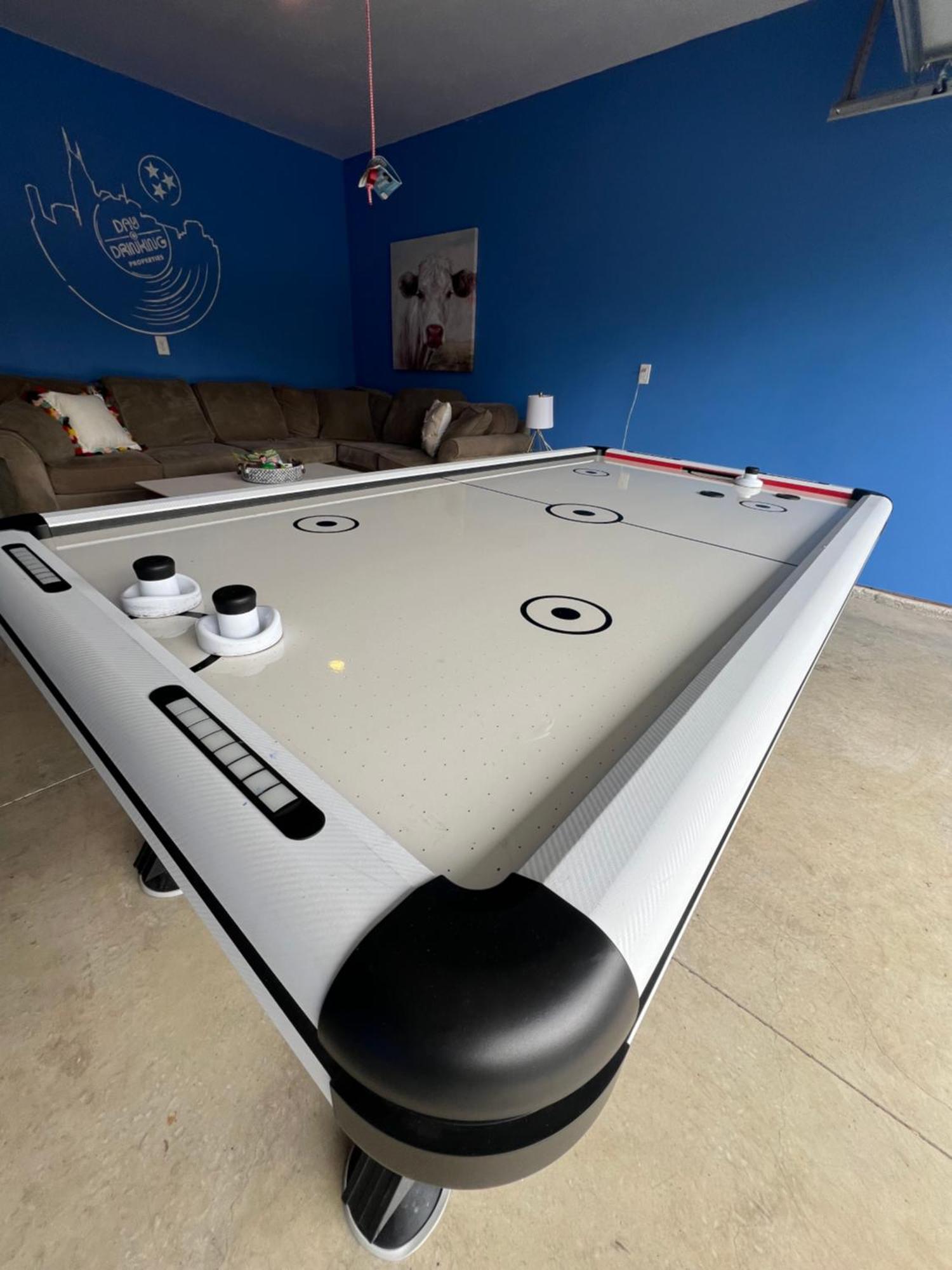 Closetobroadwayairportoprymillsgameroom14 Holiday home *