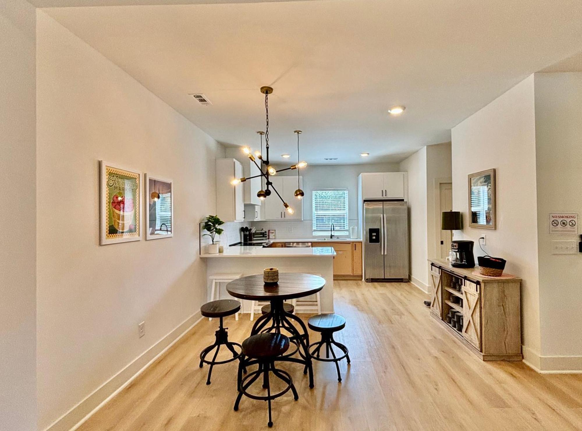 Closetobroadwayairportoprymillsgameroom14 Holiday home *